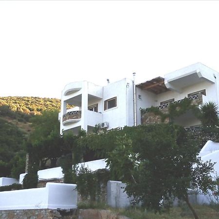 Erifili Homes Agioi Apostoloi  ภายนอก รูปภาพ