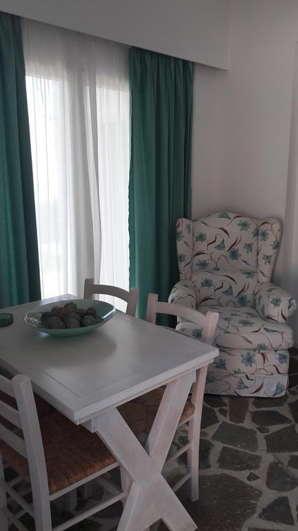 Erifili Homes Agioi Apostoloi  ภายนอก รูปภาพ